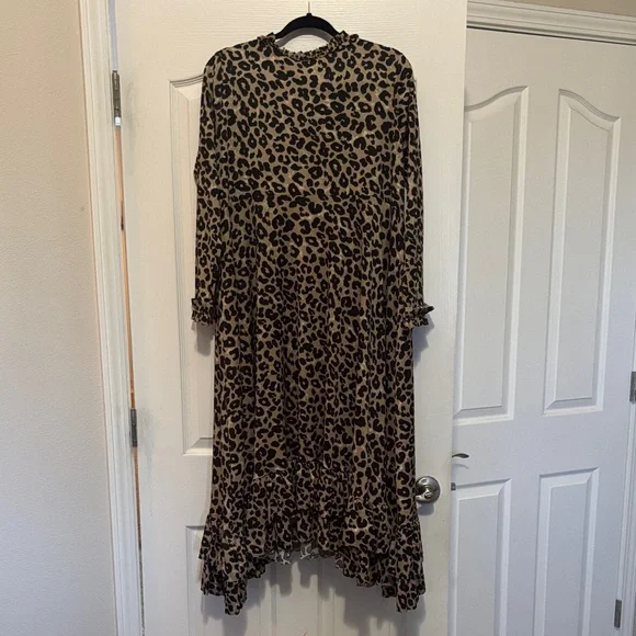 Dainty Jewells Leopard Print Long Sleeve Dress - Picture 2 of 4